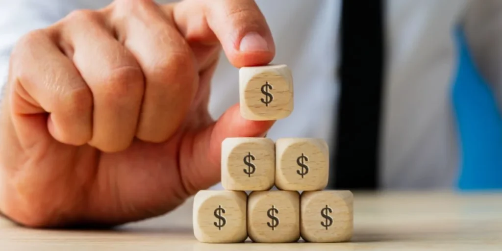 Investment Banker Finance Professional - Best Career Option for Girl in India